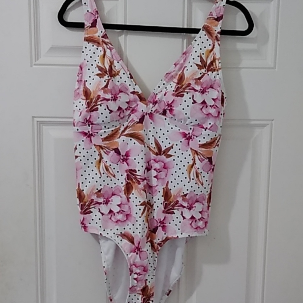 Alex Marie swimsuit
